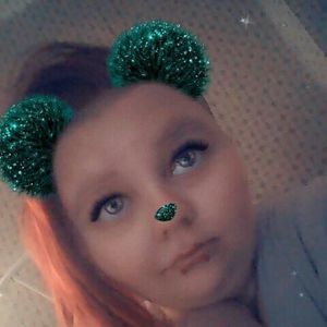 Meet your Posher, Kenzie